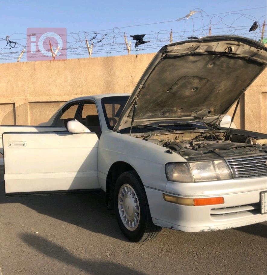 تويوتا كراون